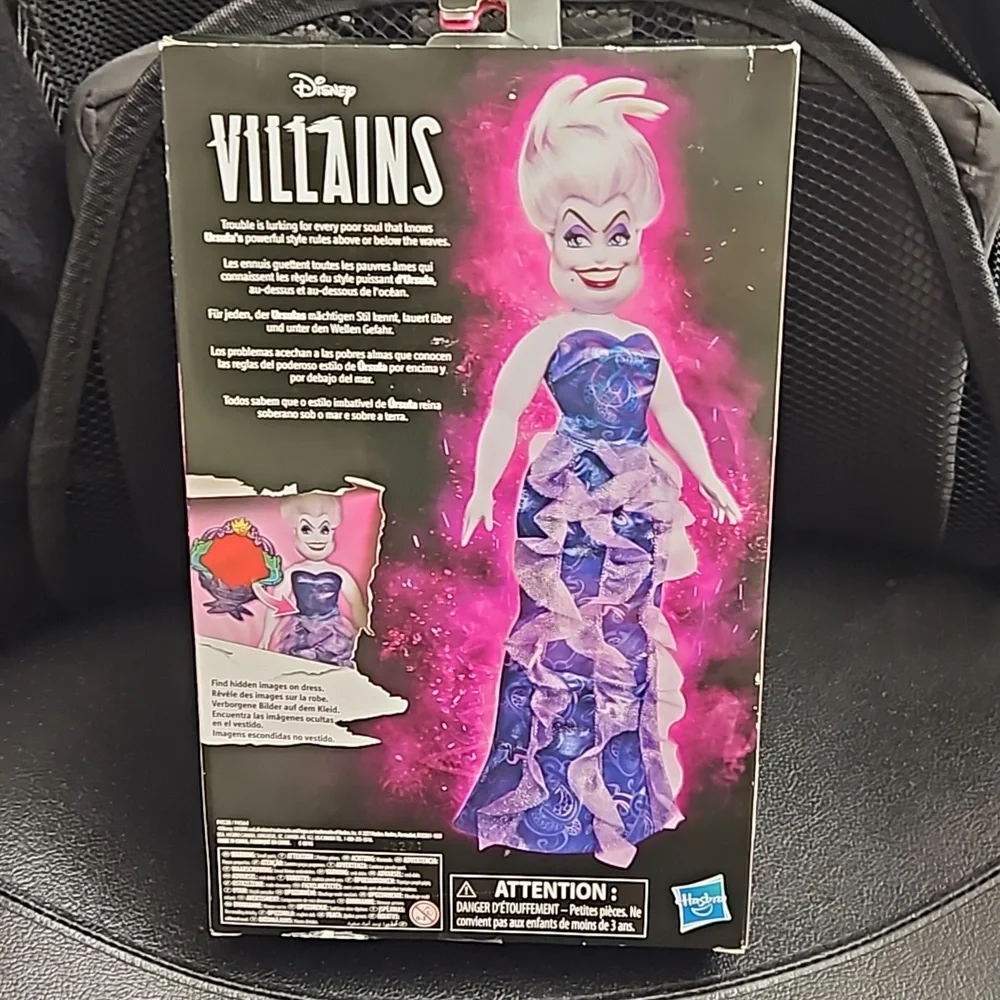 Disney Villains: Ursula Doll - Picture 2 of 6